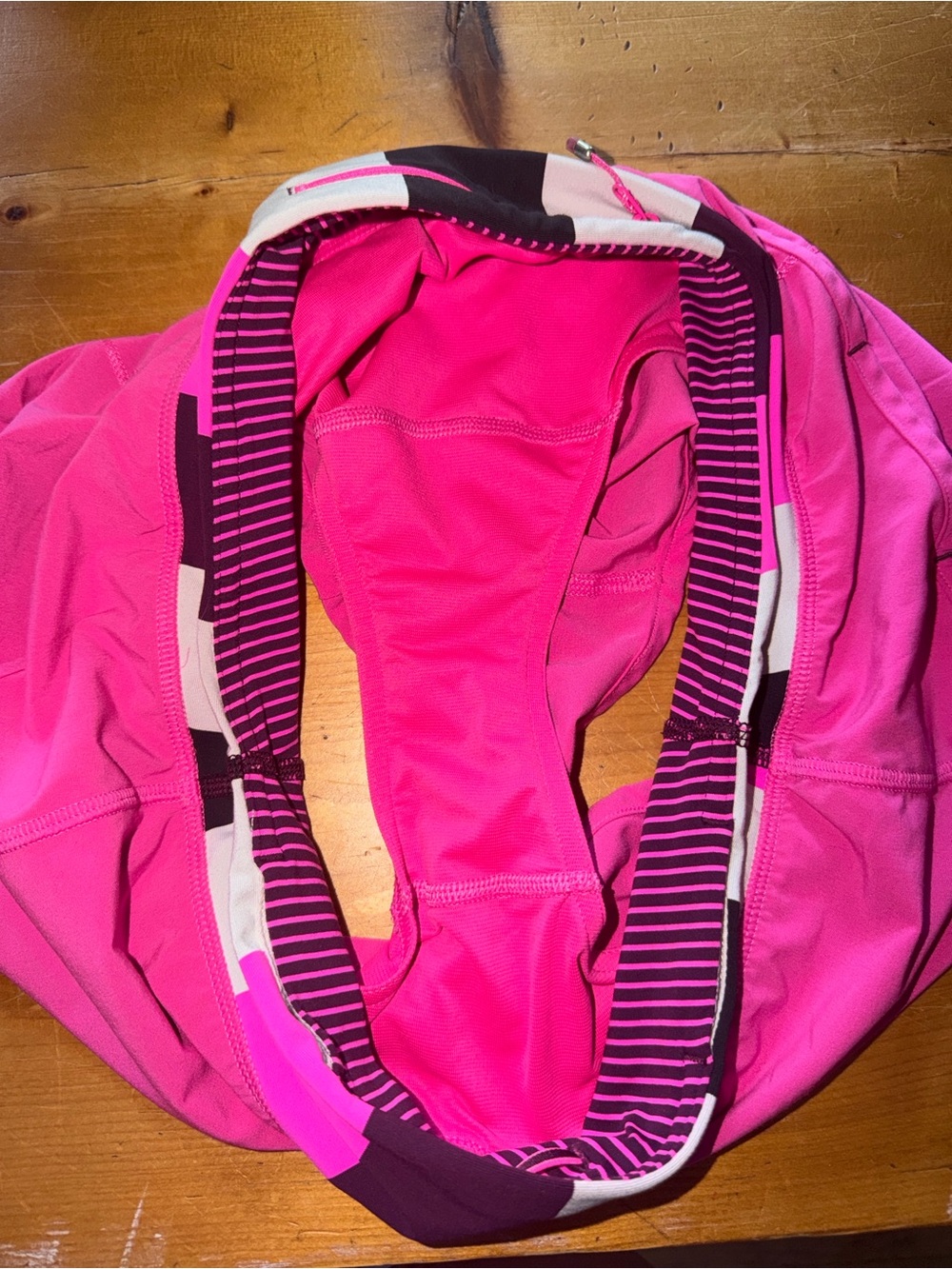 Lululemon Run Speed Shorts Size 6 - Picture 4 of 4
